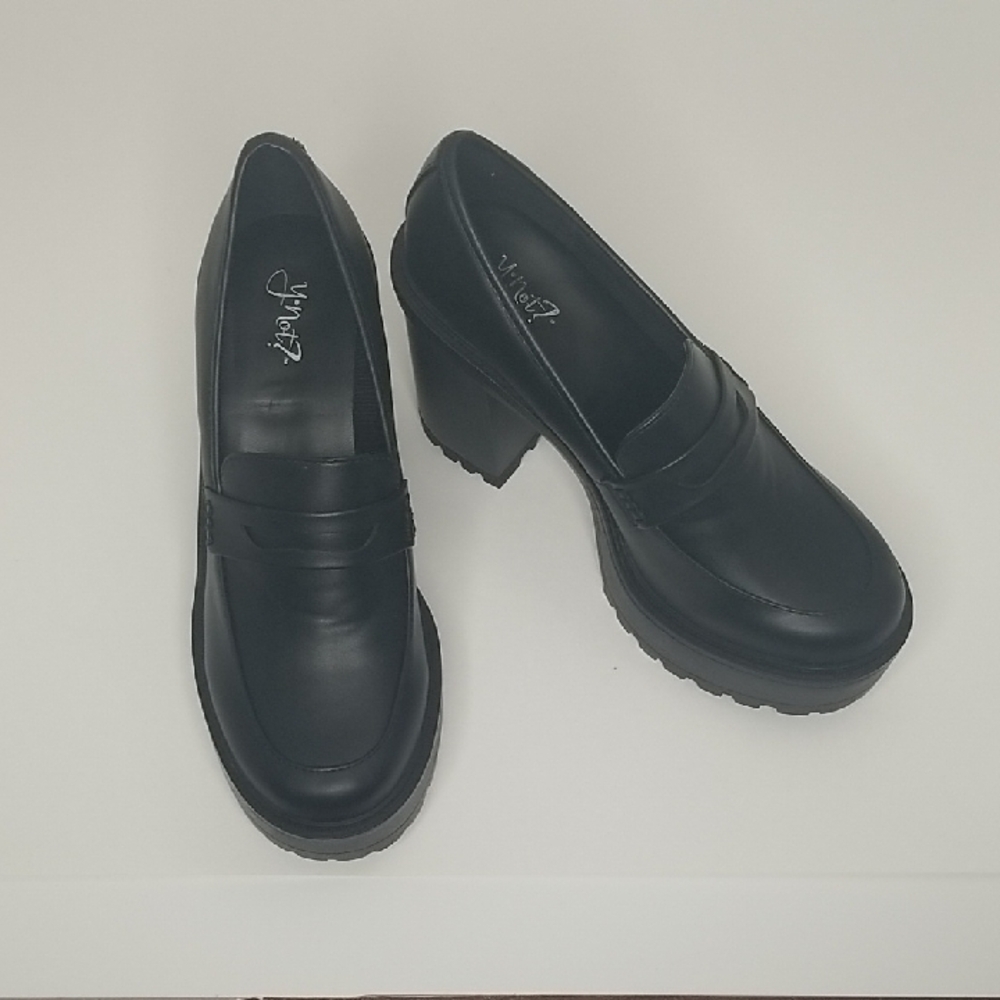 Y•Not? Black Chunky Platform Loafers